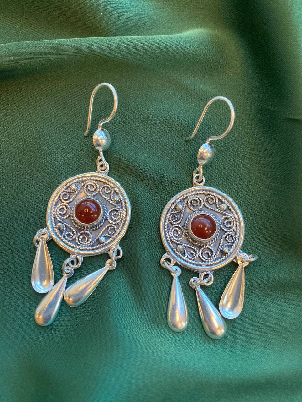 BEAUTIFUL EARRINGS with red stone